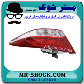 چراغ خطر گلگیر عقب سمت چپ تویوتا کمری هیبرید 2016-2015 برند اصلی تویوتا جنیون با بهترین قیمت در فروشگاه مستر شوک (آقای کمک فنر) مرکز فروش کمک فنر KYB و قطعات یدکی خودرو